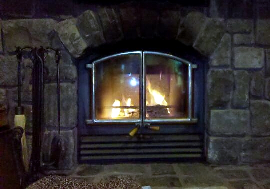 fireplace 9-8-2010.jpg