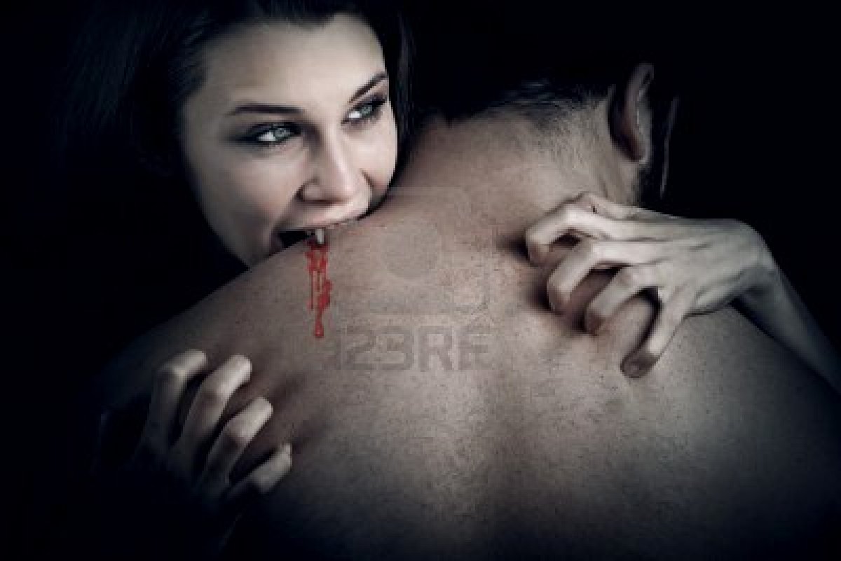 7820107-love-and-blood-story--vampire-woman-biting-her-lover.jpg