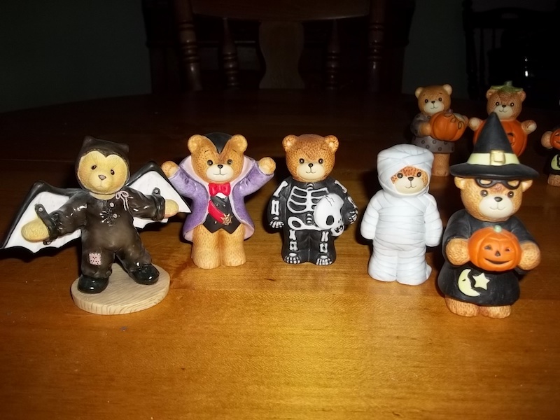 Halloween bears 2.jpg